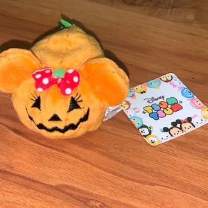 NWT Disney Japan Minnie Mouse  Halloween 🎃 Pumpkin Tsum Tsum